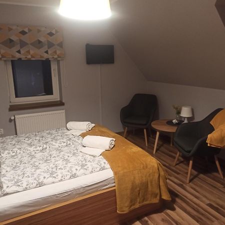 Bed and Breakfast Dom Na Klonowym Wzgorzu Stronie Śląskie Exterior foto